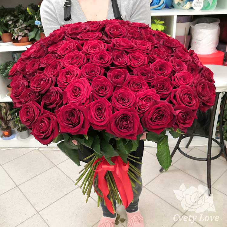 Розы купить в екатеринбурге ваза для цветов купить сургут