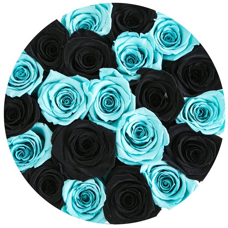 Черные и синие розы в шляпной коробке (сверху)