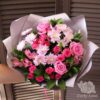 Букет из кустовых хризантем, роз и альстромерий